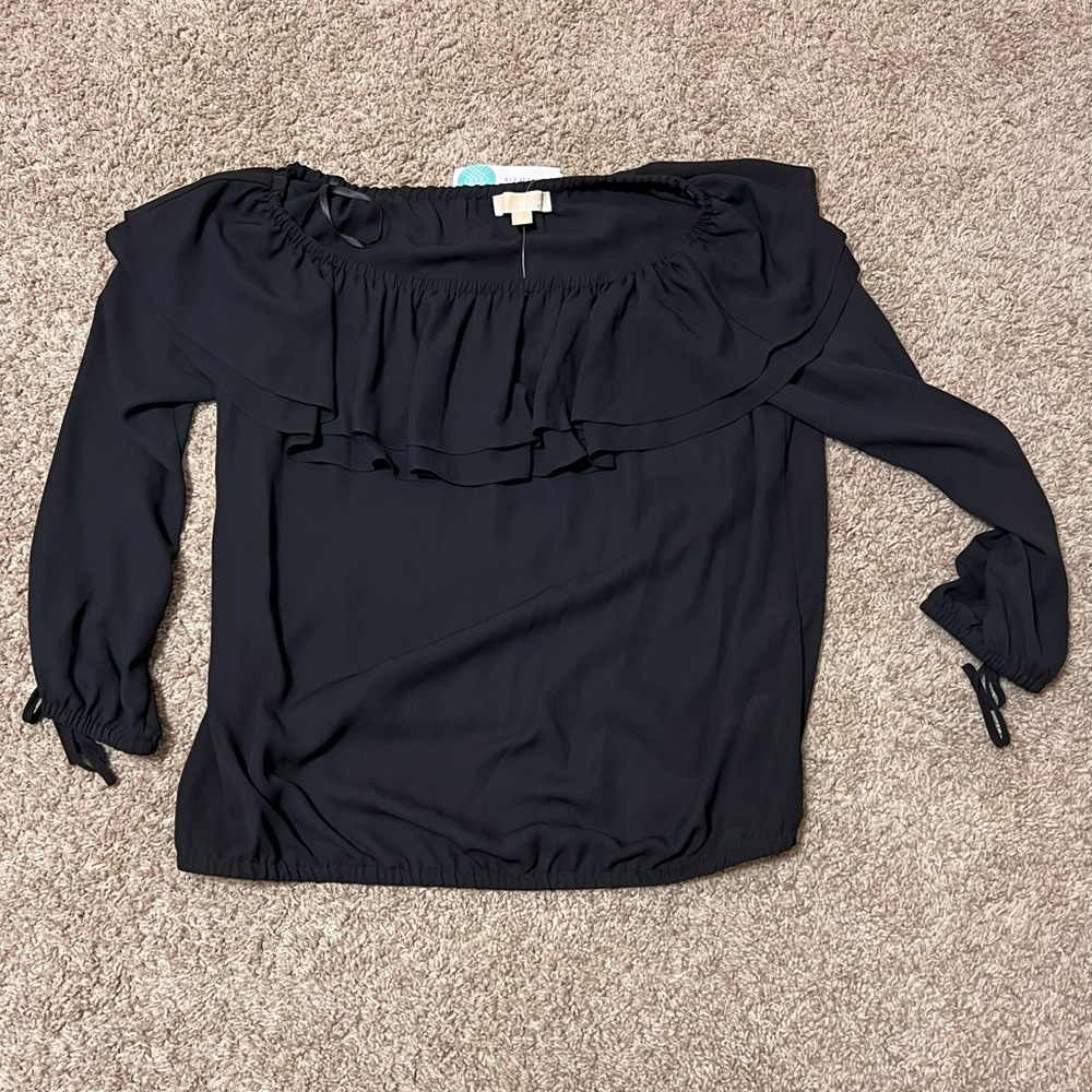 🌱 Host Pick | Michael Kors Top